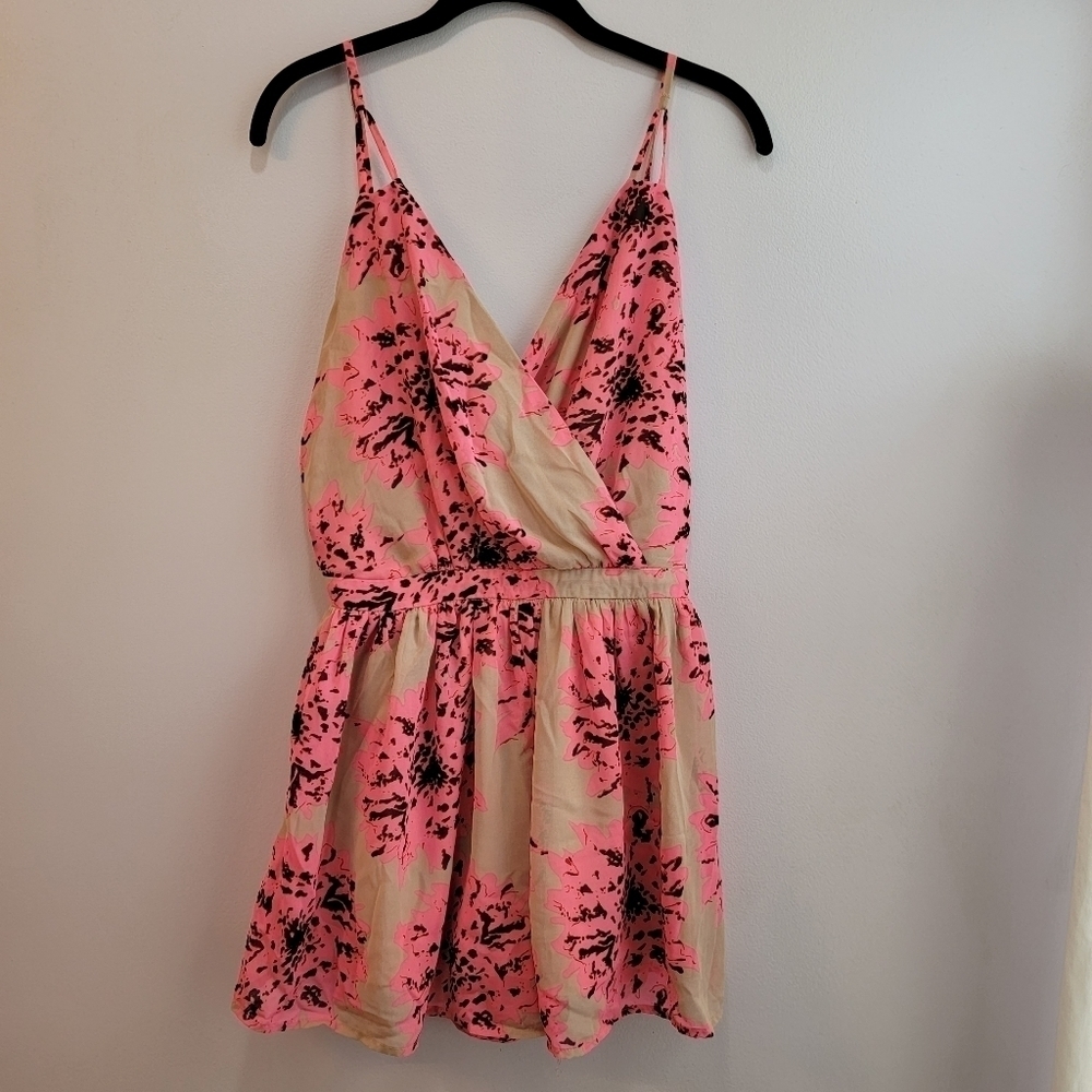 Jun & Ivy Floral Romper Size S